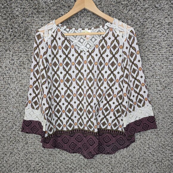 Fig & Flower Top Womens PL Petite Large White Printed‎ V Neck Lace Panel Blouse - Picture 1 of 7